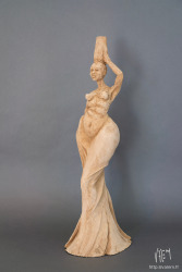 Grande porteuse d'eau - Terre cuite - 82 x 25 x 33 cm